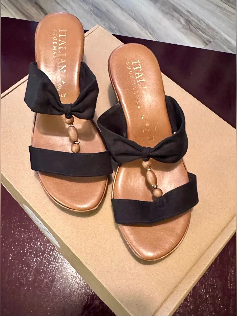 Italian Shoemakers Black Wedge Slide Sandals Beaded Accent Women’s 8W